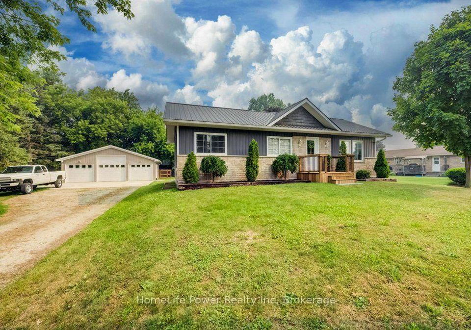 1077-queen-street-howick-ontario-x13602732