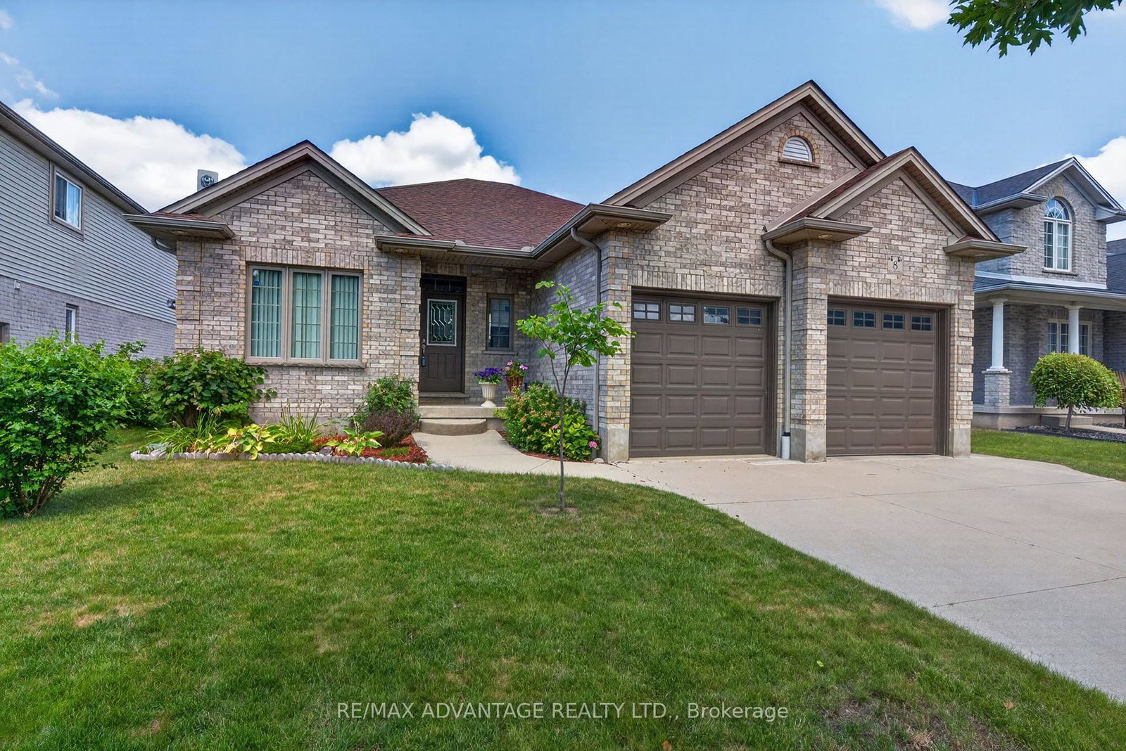 8-willard-crescent-middlesex-centre-ontario-x13602794