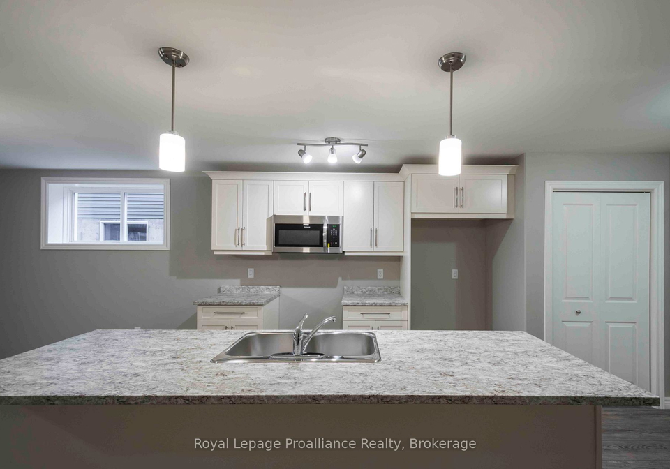 47-dewal-place-belleville-ontario-x13602838
