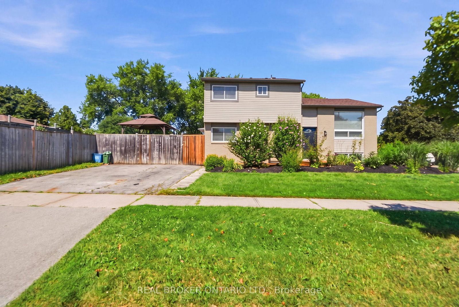 3-prideaux-street-hamilton-ontario-x13602856