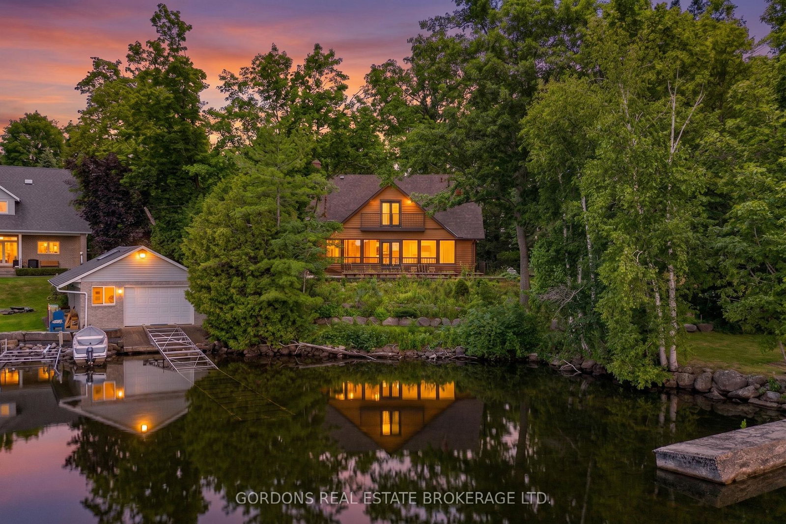 22-sugarbush-trail-kawartha-lakes-ontario-x13603040