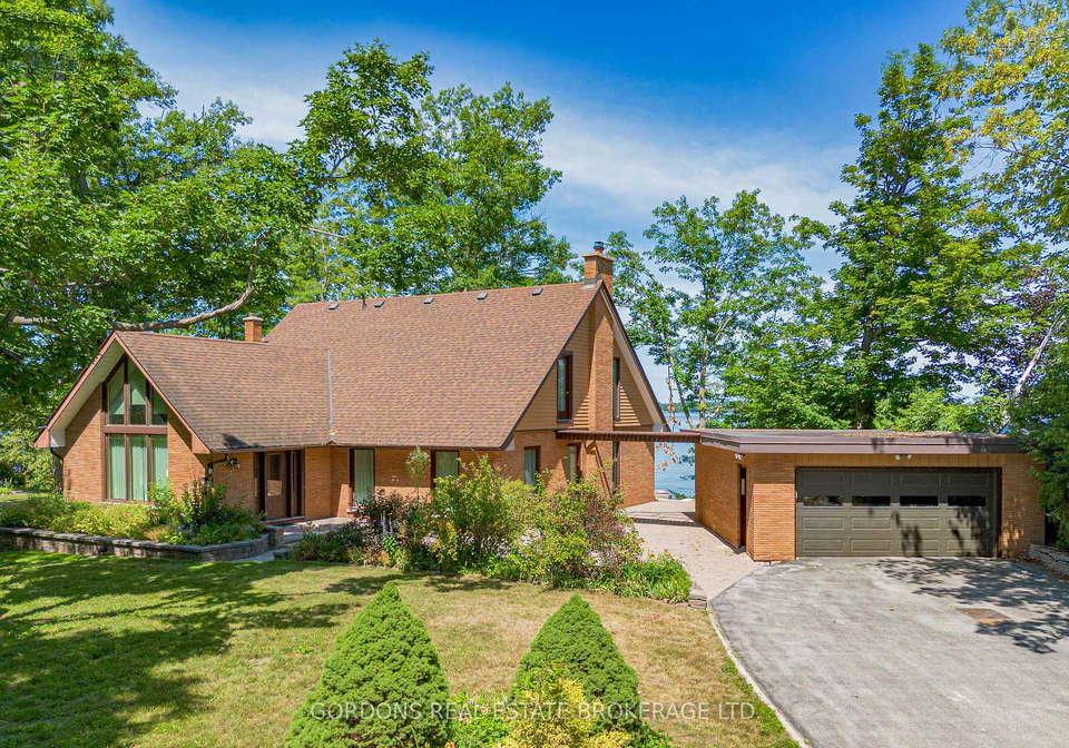 22-sugarbush-trail-kawartha-lakes-ontario-x13603040