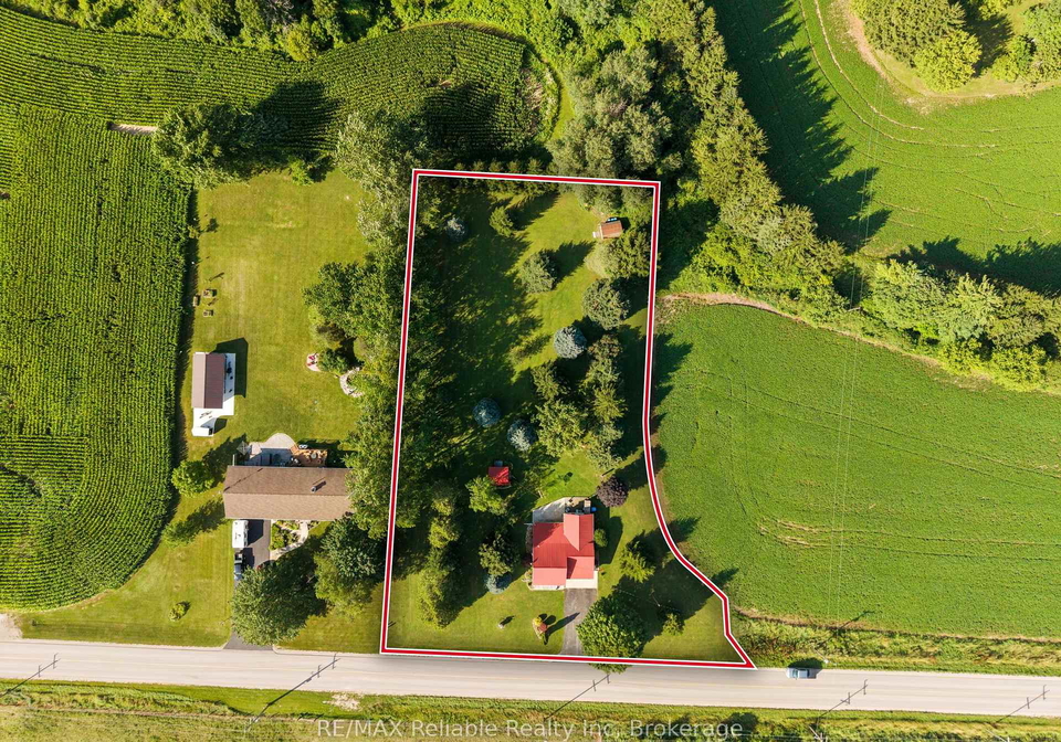 40356-hydro-line-road-central-huron-ontario-x13603146