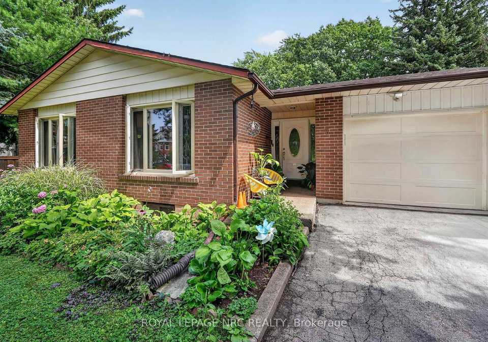 3-orchard-parkway-grimsby-ontario-x13603304