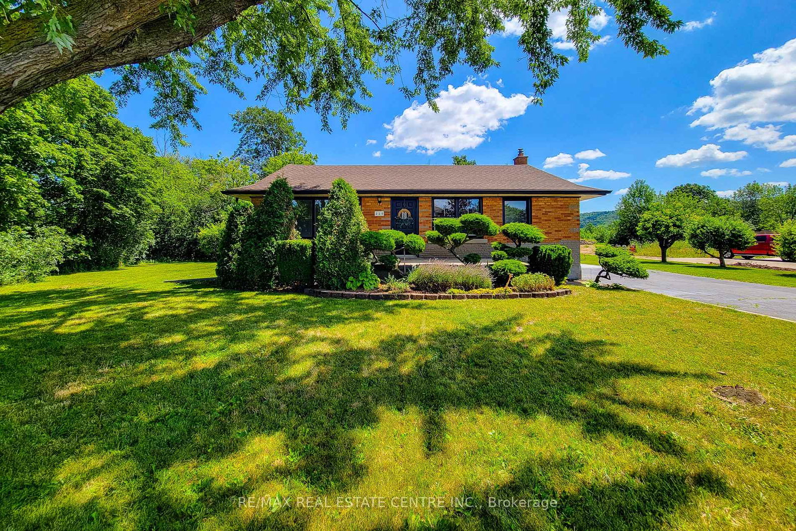220-winona-road-hamilton-ontario-x13603462