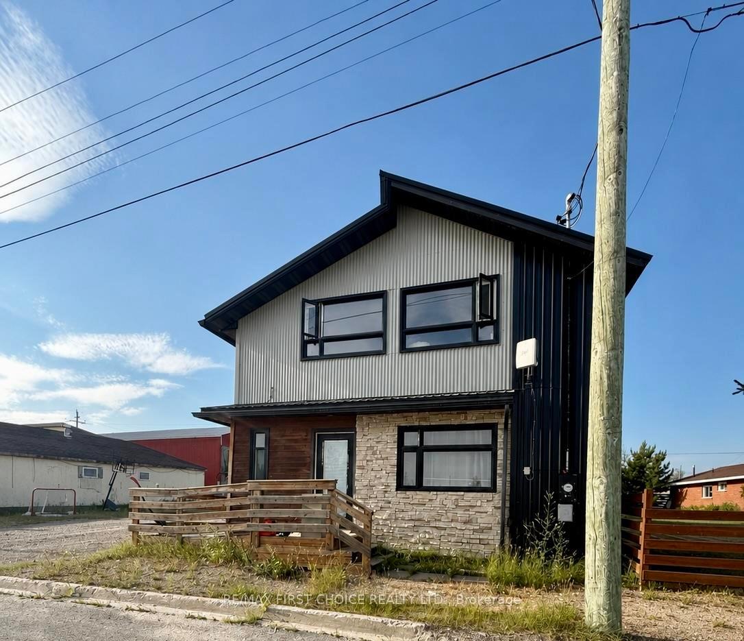 108-first-ne-avenue-greenstone-ontario-x13603538
