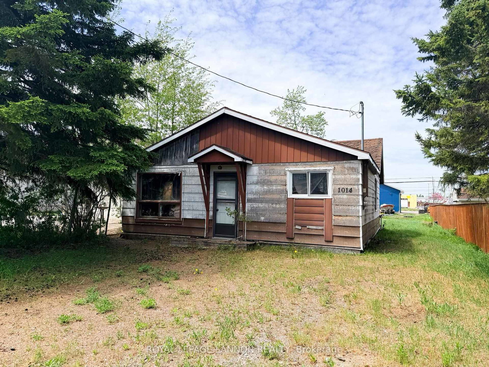 1014-first-street-e-greenstone-ontario-x13603796