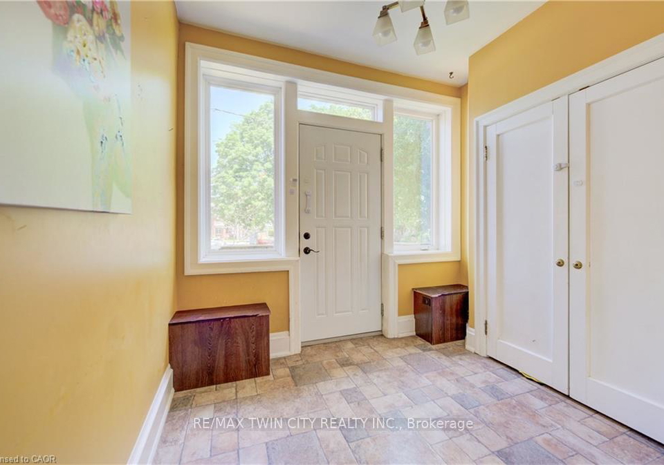 59-west-avenue-kitchener-ontario-x13603874