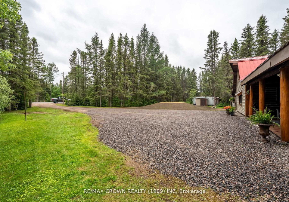 734-highway-522-powassan-ontario-x13603884