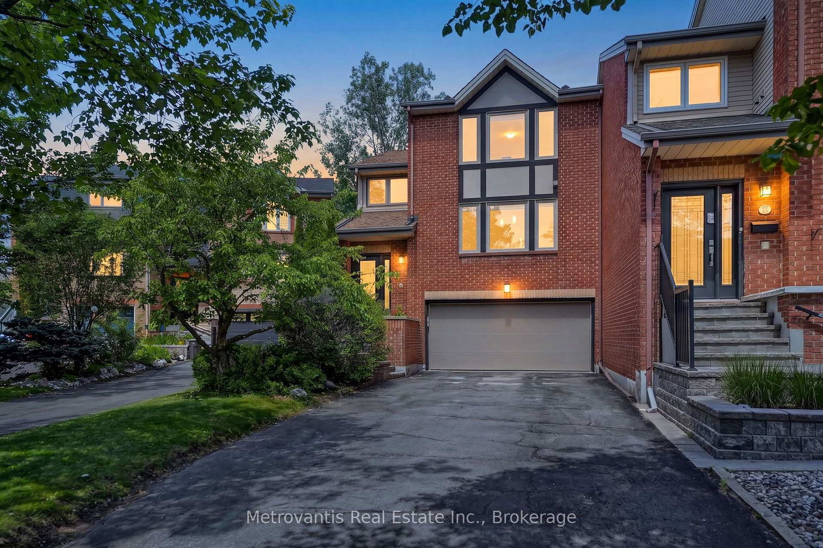 89-dunbarton-court-ottawa-ontario-x13604086