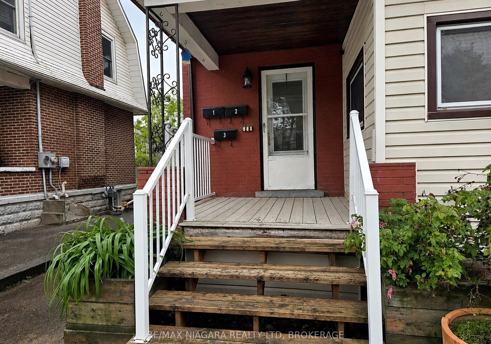2avenue-place-welland-ontario-x13604100