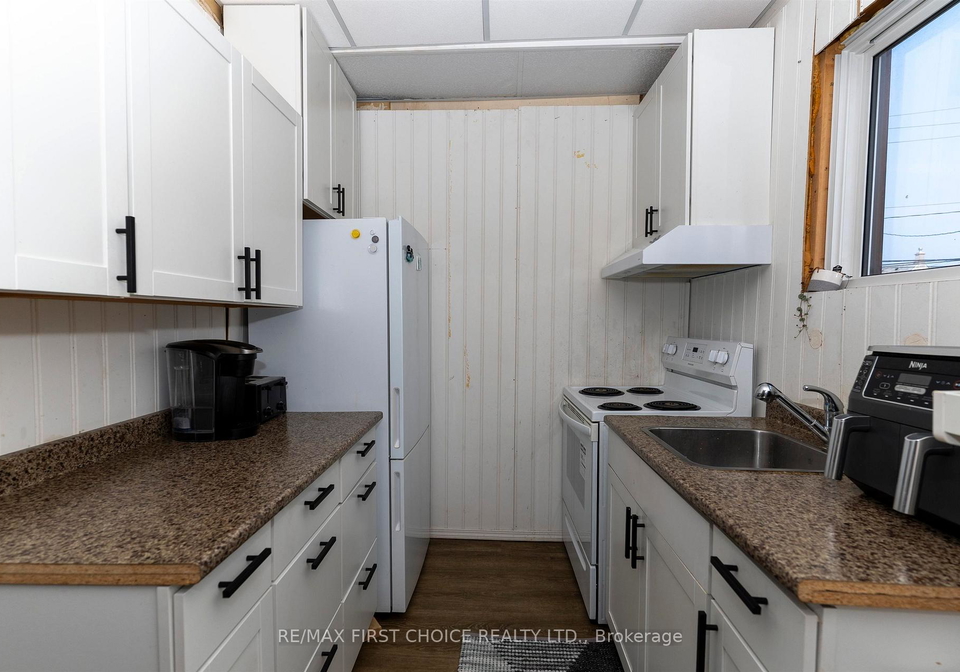 503-prince-arthur-boulevard-thunder-bay-ontario-x13604114