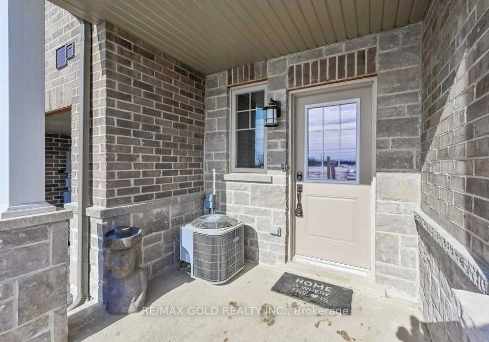 5-pim-lane-hamilton-ontario-x13604146