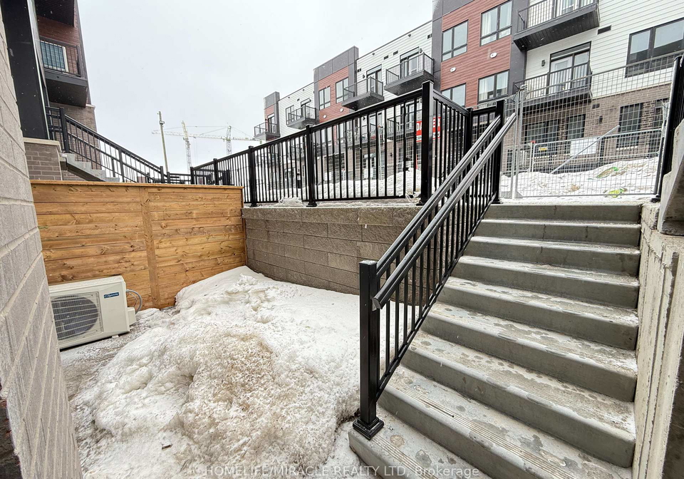 40-palace-street-kitchener-ontario-x13604148