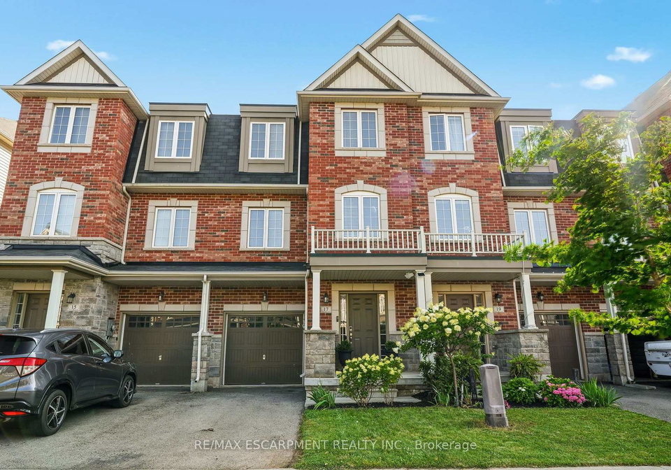 17-savage-drive-hamilton-ontario-x13604180