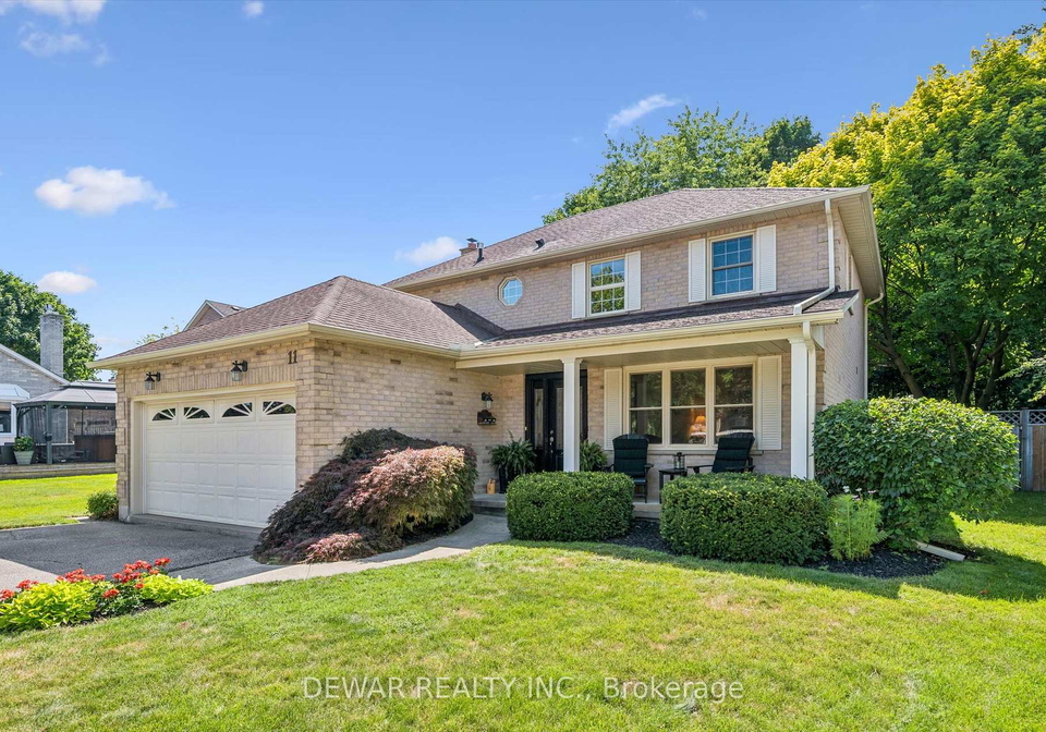 11-bitzer-court-cambridge-ontario-x13604192