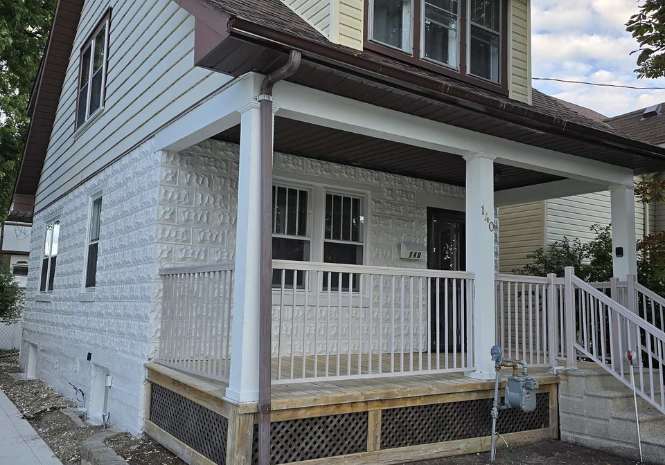 140-napier-street-sarnia-ontario-x13604314