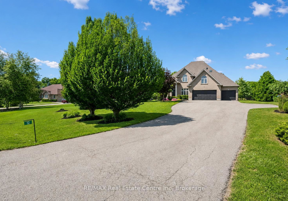 12-telfer-glen-street-puslinch-ontario-x13604372