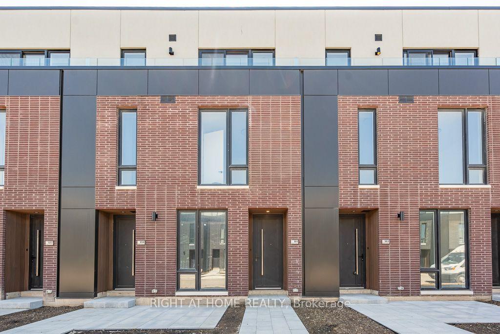 161-everett-common-st-catharines-ontario-x13604550