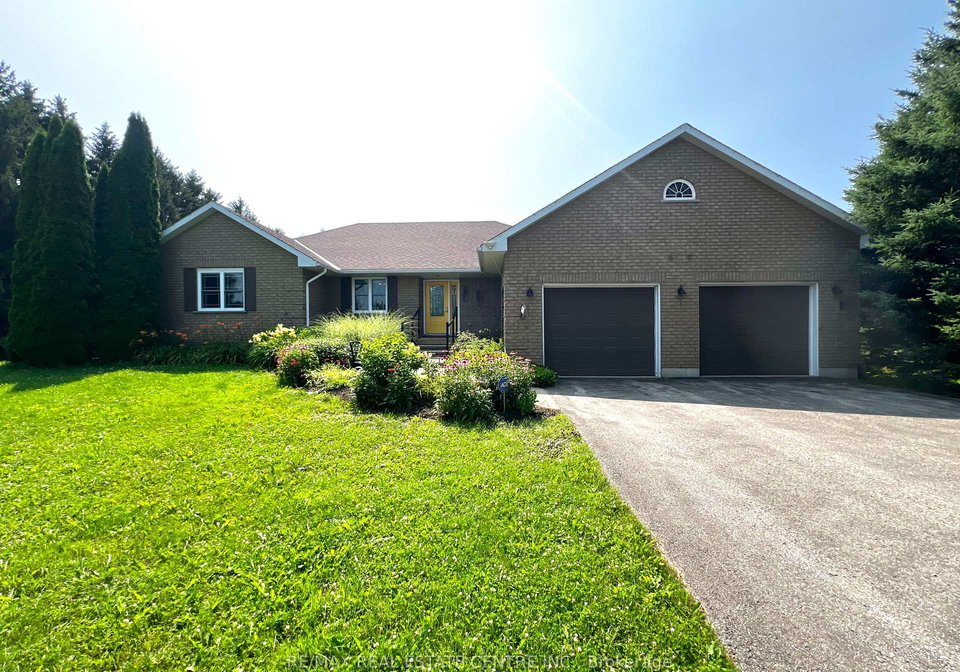 476210-3rd-line-melancthon-ontario-x13604620