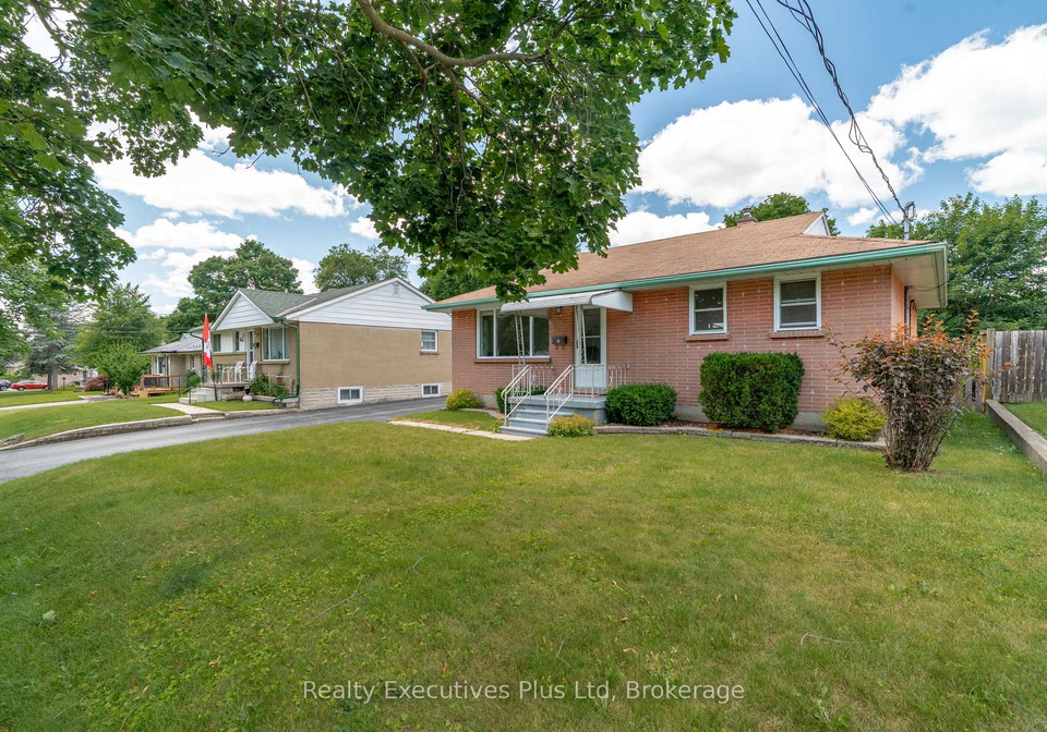 82-cassino-avenue-guelph-ontario-x13604636