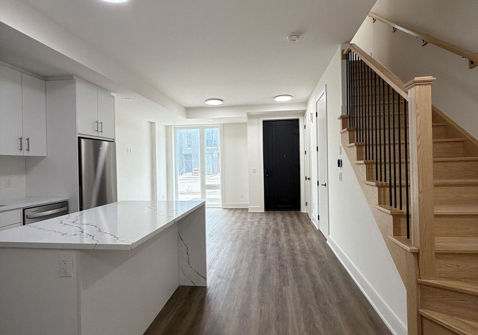 167-everett-common-st-catharines-ontario-x13604750
