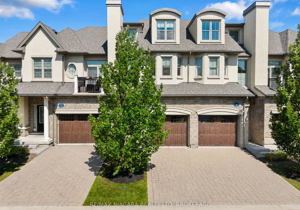 8-st-andrews-lane-s-niagara-on-the-lake-ontario-x13604778