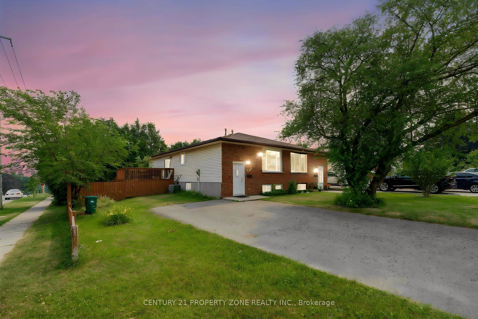 137-nickolas-crescent-cambridge-ontario-x13604936