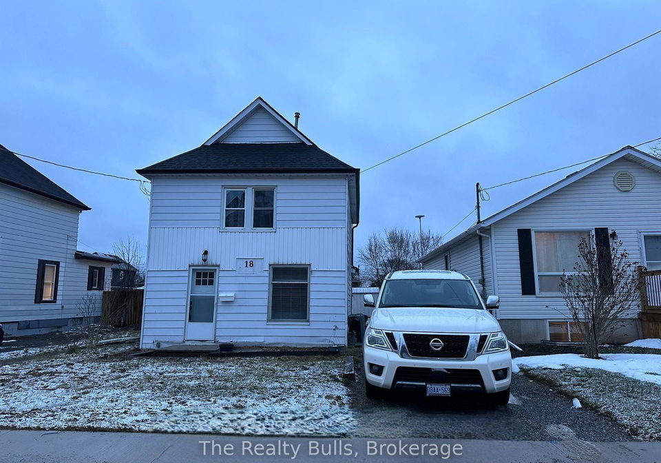18-forks-road-e-welland-ontario-x13604998
