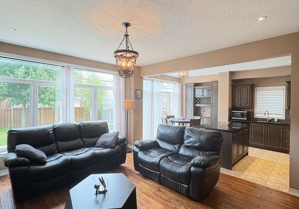127-vinton-road-hamilton-ontario-x13605312