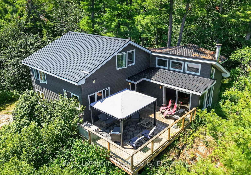 b207-lot-31-island-island-the-archipelago-ontario-x13605344