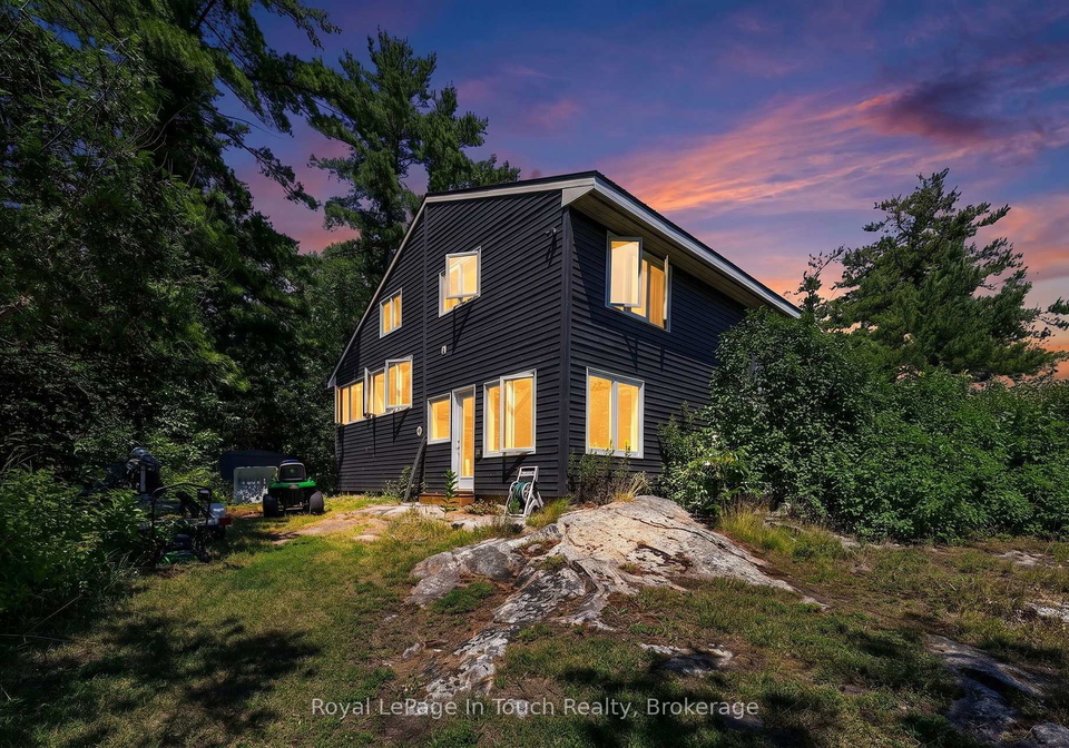 b207-lot-31-island-island-the-archipelago-ontario-x13605344