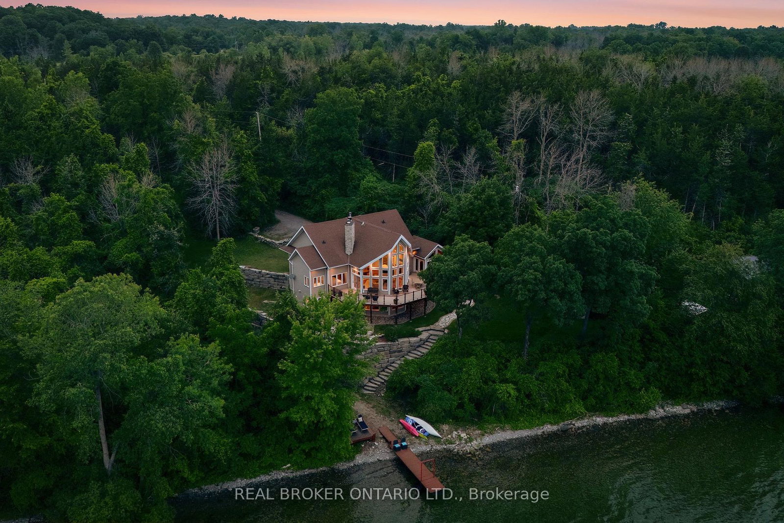 3246-county-8-road-prince-edward-county-ontario-x13605388