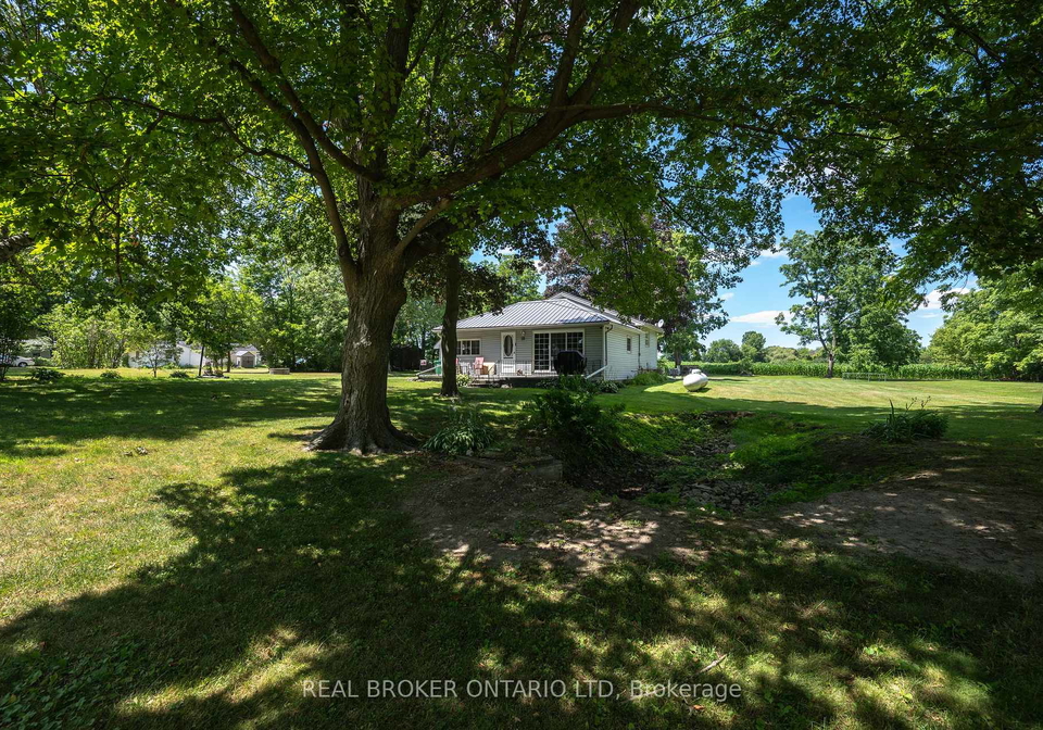 15-middlemiss-avenue-southwest-middlesex-ontario-x13605444