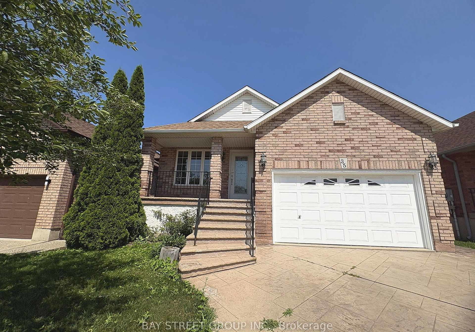 35-diamond-court-hamilton-ontario-x13605608