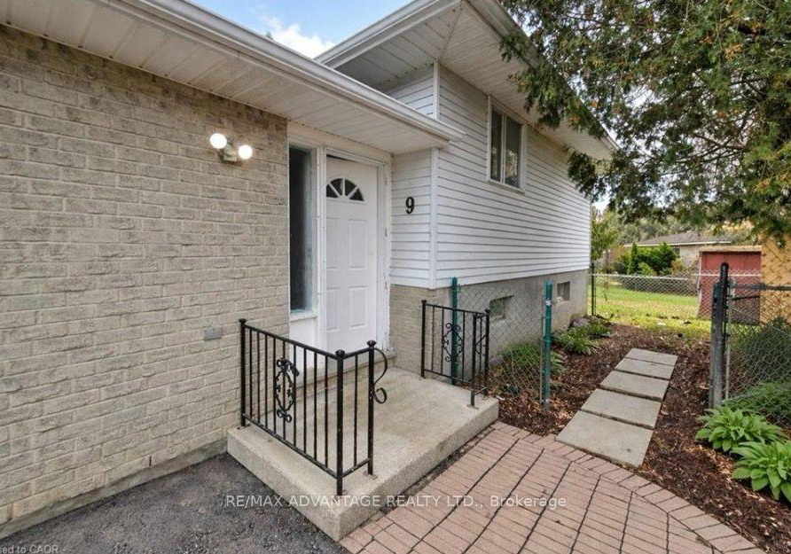 9-camelot-crescent-london-east-ontario-x13605642