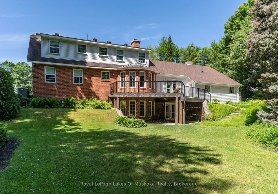 33-south-muskoka-drive-bracebridge-ontario-x13605878