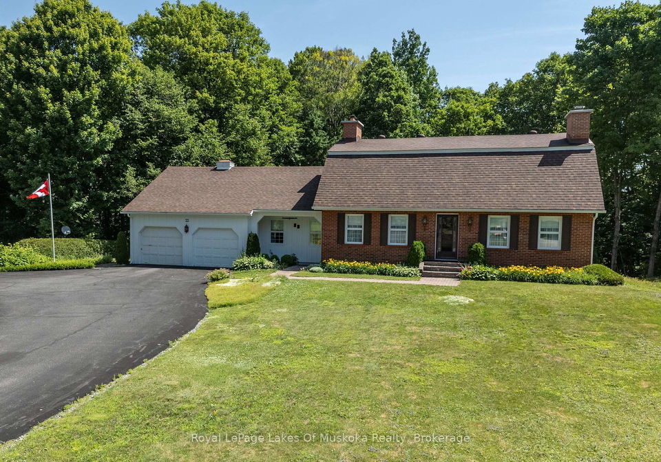 33-south-muskoka-drive-bracebridge-ontario-x13605878