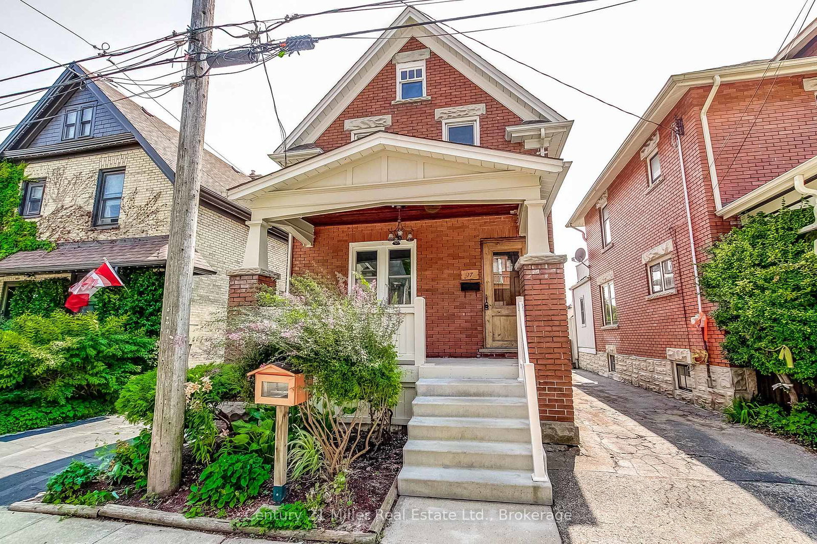 17-whitney-place-kitchener-ontario-x13605910