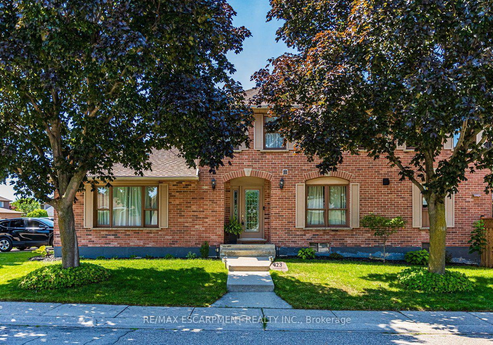 23-avonmore-court-hamilton-ontario-x13605976