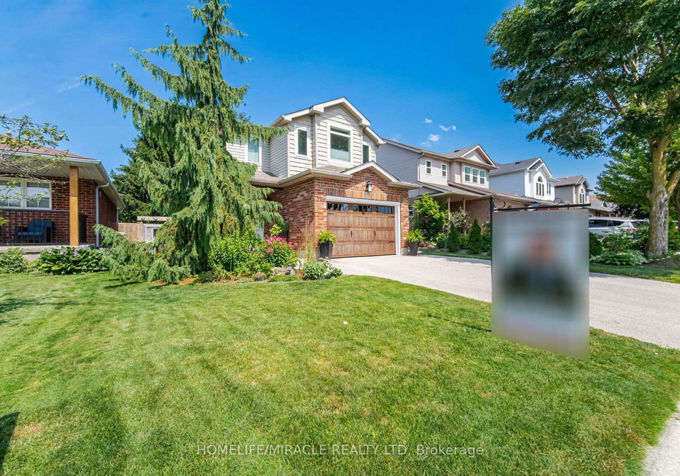240-millburn-boulevard-centre-wellington-ontario-x13606098