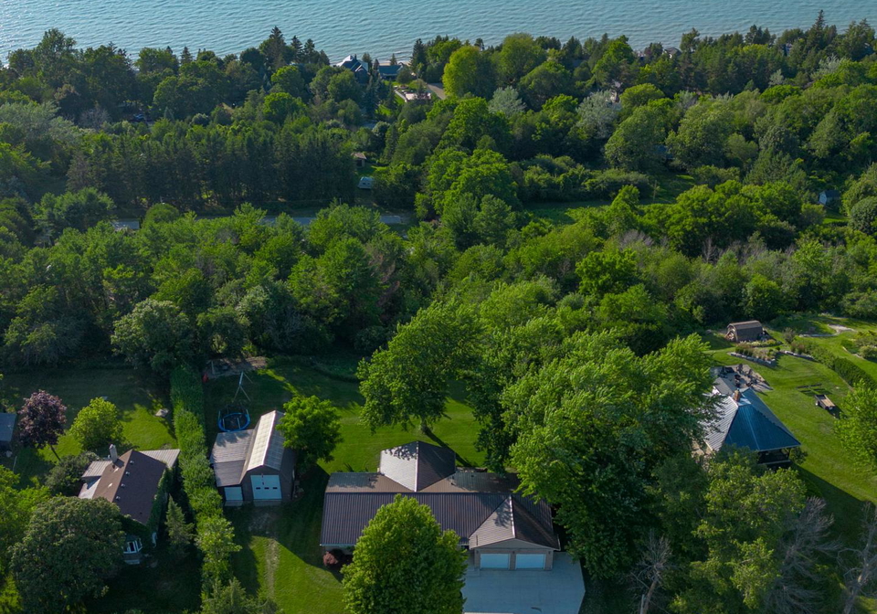 796-lake-range-drive-huron-kinloss-ontario-x13606254