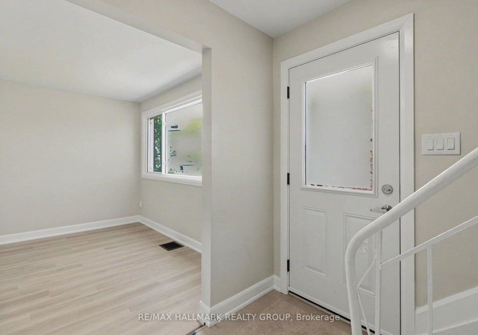 1202-byron-avenue-ottawa-ontario-x13606420