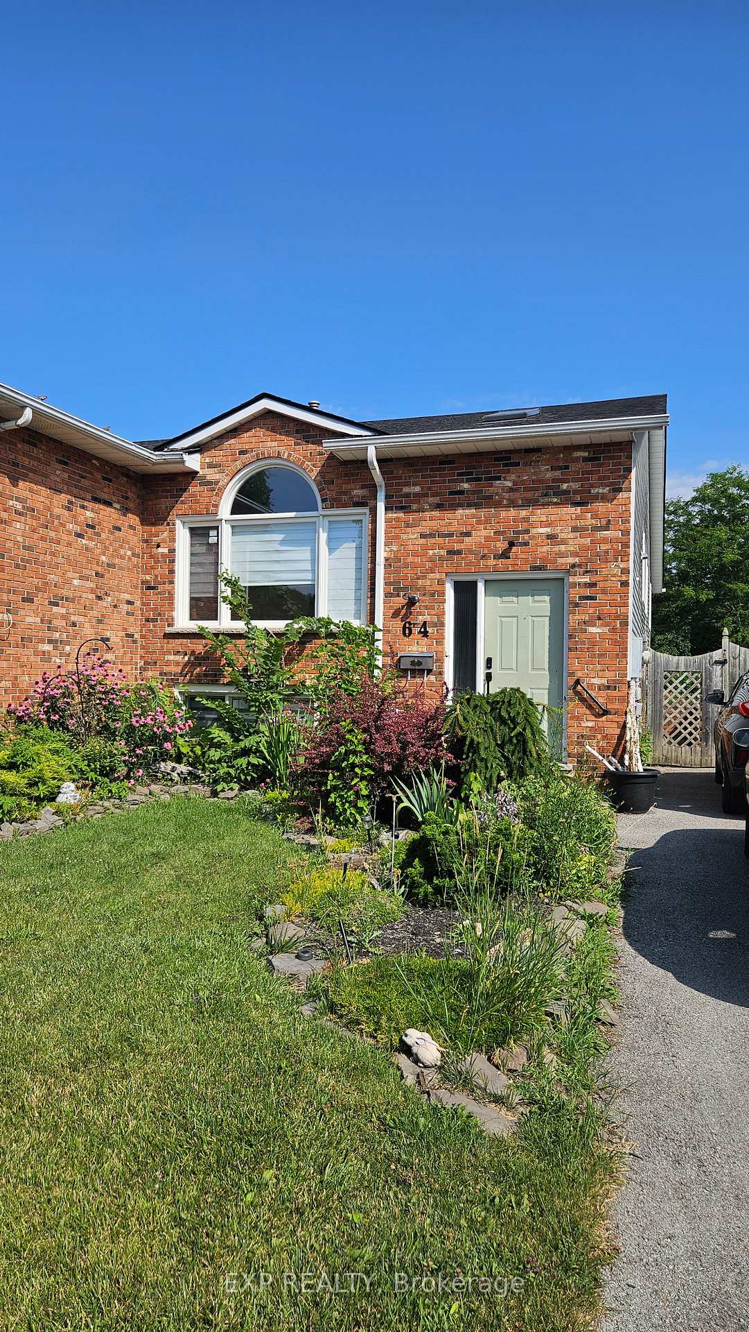 64-chapel-hill-crescent-welland-ontario-x13606852