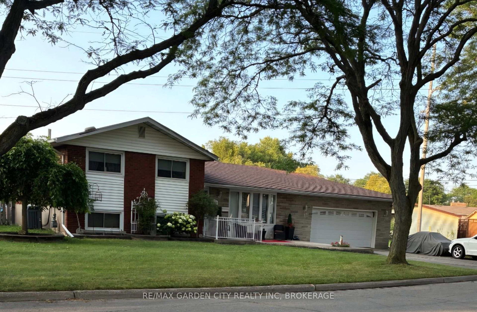 8842-roosevelt-street-niagara-falls-ontario-x13607078