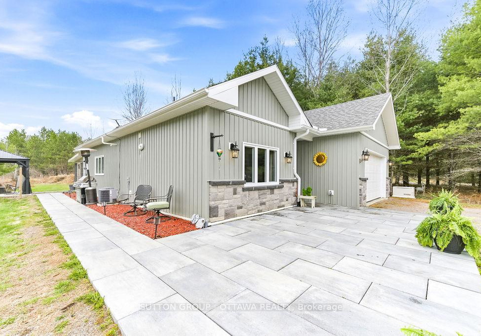 12-eastern-avenue-greater-madawaska-ontario-x13607420