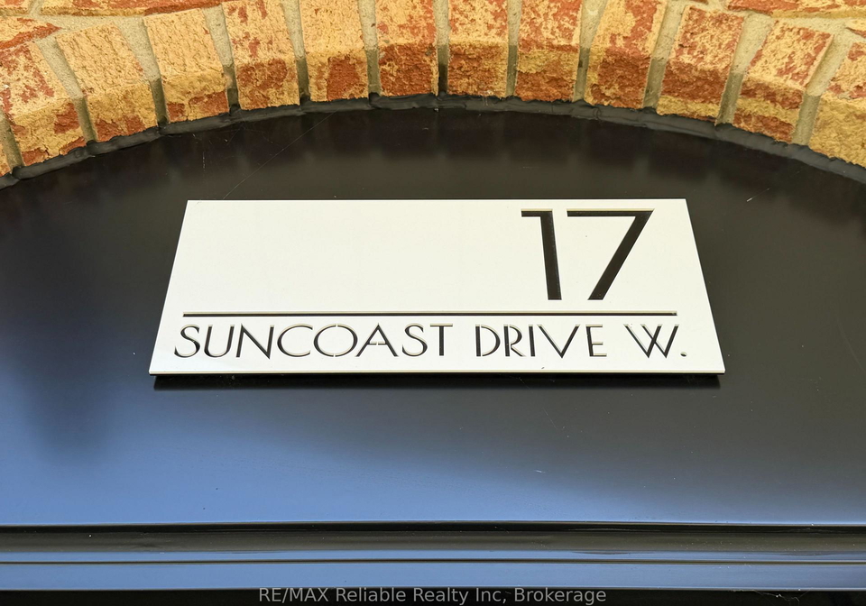 17-suncoast-drive-w-goderich-ontario-x13607422