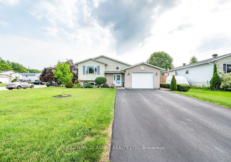 3-highland-park-drive-petawawa-ontario-x13607504