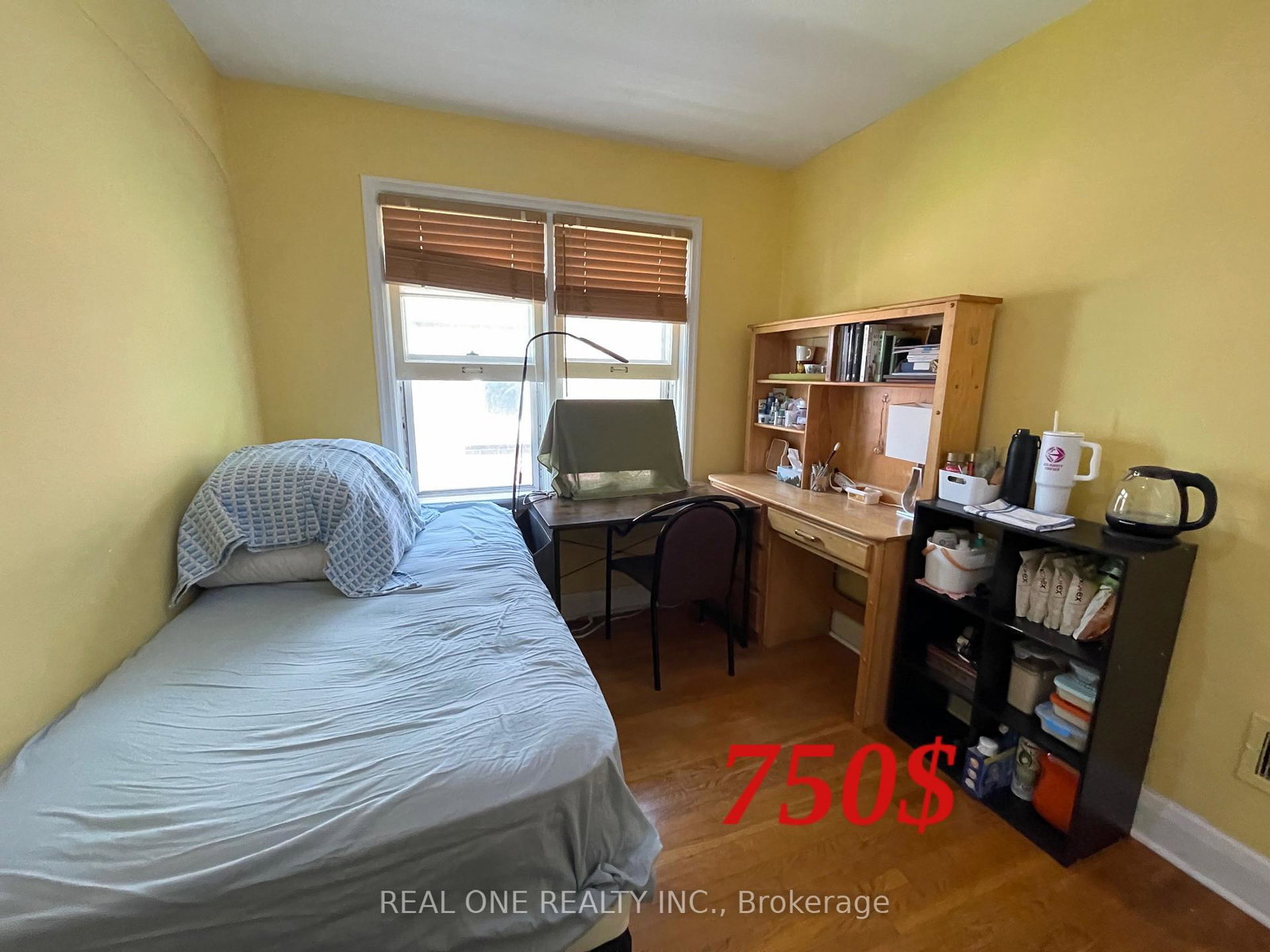 35-bowman-a-street-hamilton-ontario-x13607528