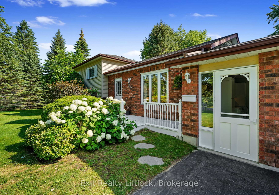 117-pinecrest-avenue-otonabee-south-monaghan-ontario-x13607556